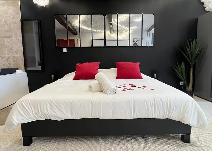 Villa Romantique - Jacuzzi Et Sauna Intimes