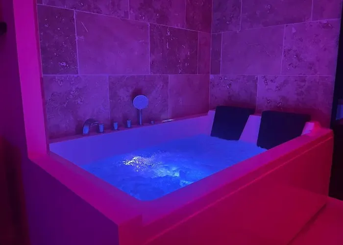 Romantique - Jacuzzi Et Sauna Intimes Villa